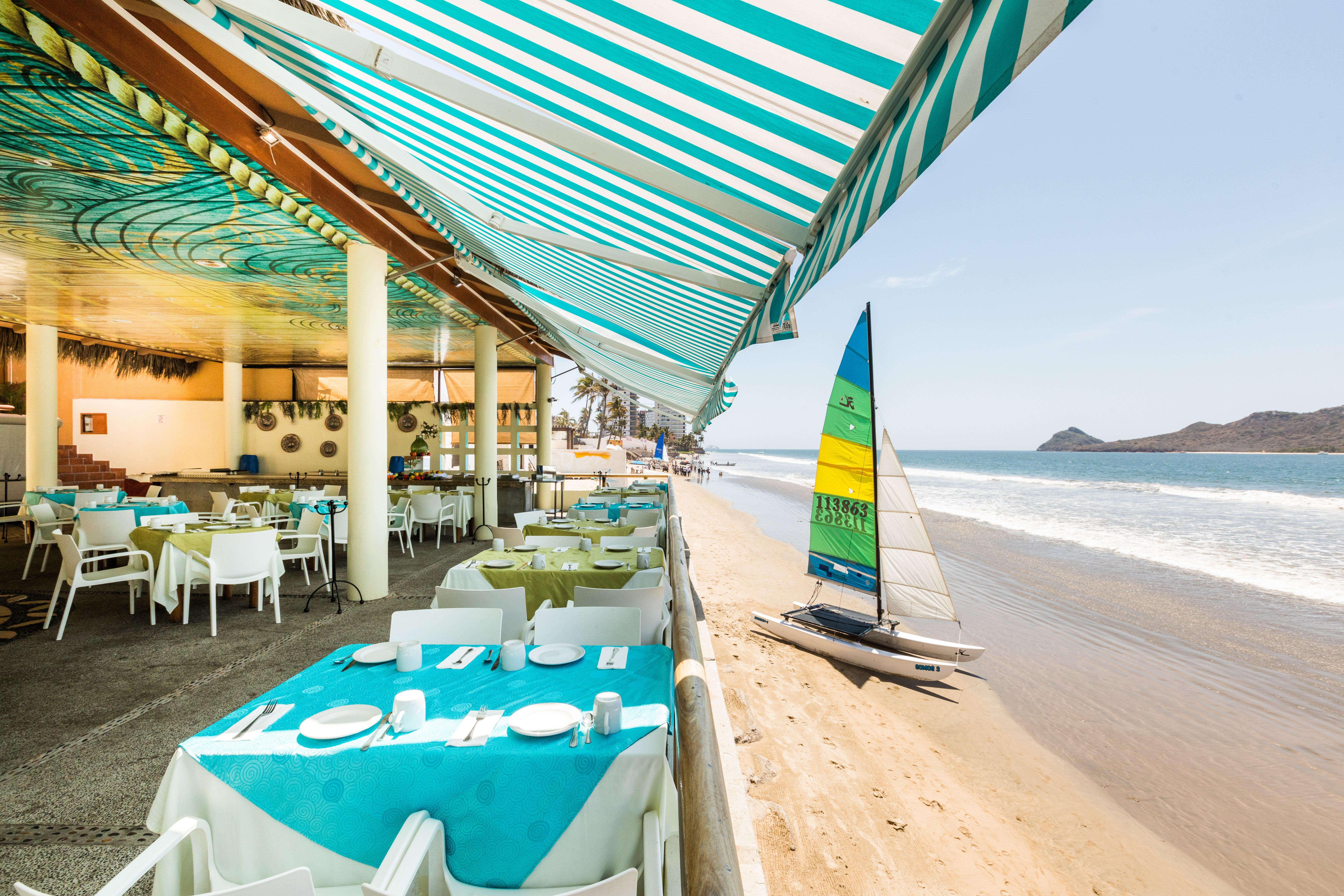 Costa De Oro Beach Hotel Mazatlan Exterior photo